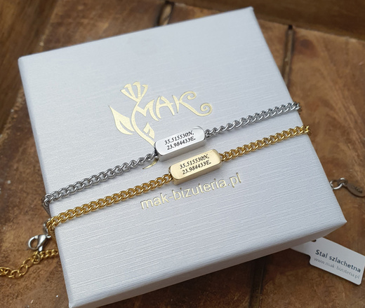 1678 bransoletki dla par z grawerowana płytką