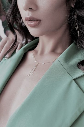 1388 naszyjnik srebrny 925 z kryształkami i cyrkoniami