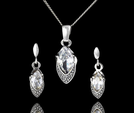 480/192 komplet srebrny w owalną cyrkonią