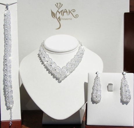 NK282 NASZYJNIK Z KRYSZTAŁÓW SWAROVSKI ELEMENTS