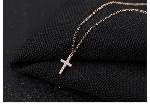 NK599/792 naszyjnik złoty krzyżyk cyrkonie stal