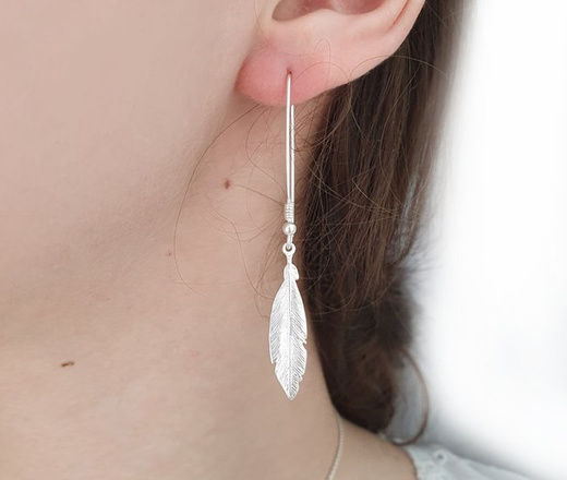1154 Kolczyki srebrne 925 piórka długie, otwarte zapięcia