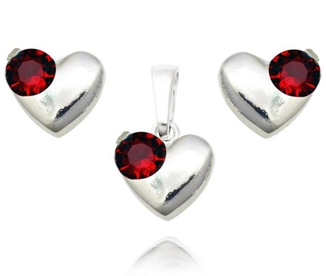480/325  Komplet srebrny 925, serca z cyrkonią czerwoną kolczyki, wisiorek .