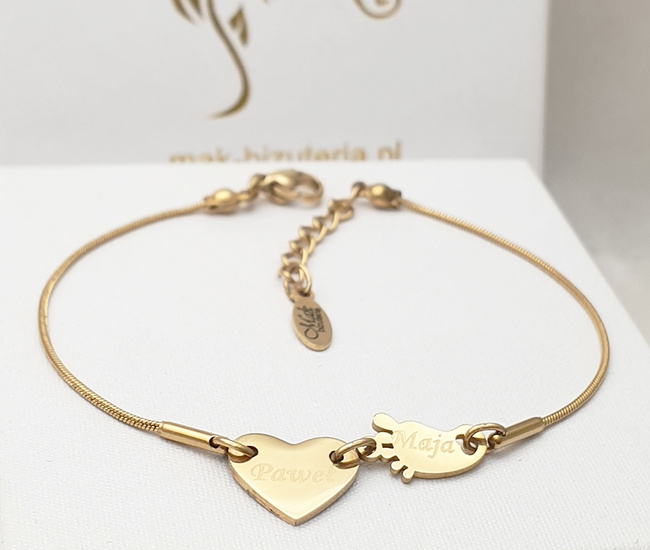 Złota bransoletka z grawerem, serduszkiem i stópką 1802