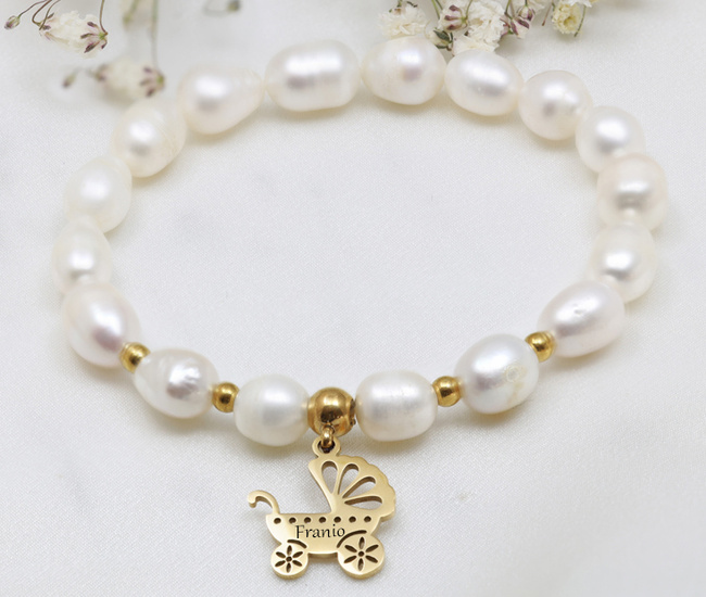 Bransoletka z grawerem i perłami dla mamy 1804