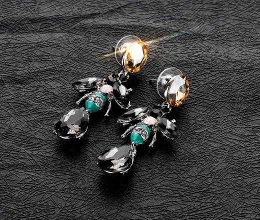 Kol 599/765KOLCZYKI muchy, długie srebrne wysadzane cyrkoniami