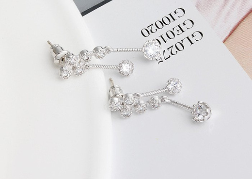 Kol599/816 KOLCZYKI z cyrkonami wiszącymi delikatne