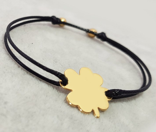 1053 BRANSOLETKA Z GRAWEREM koniczynka srebro złotcone na sznureczku