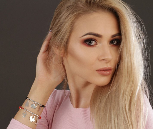 BR962 BRANSOLETKA Z GRAWEREM srebrna na sznurku serce, nutka, klucz wiolinowy