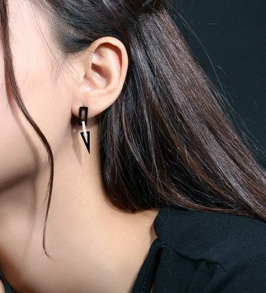 KOL 599/686 KOLCZYKI ze stali, czarne trójkąty ze złotym i czarnym prostokątem