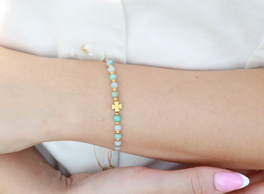 1681 bransoletka z grawerem koniczynka, kamienie naturalne