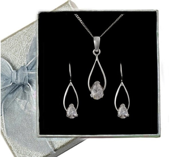 480/198  komplet srebrny w kształcie łez