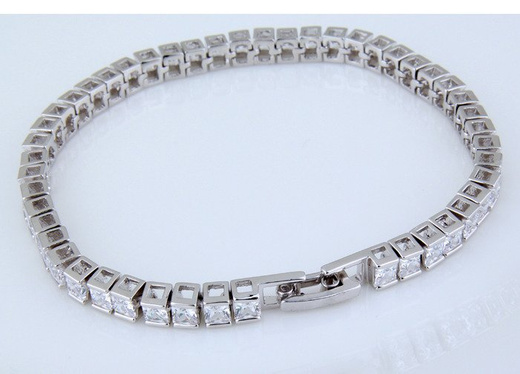 Br599/804 delikatna BRANSOLETKA ślubna z postokątnymi cyrkoniami