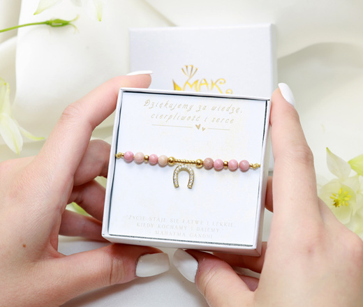  upominek dla nauczyciela bransoletka rodonit, podkowa 1807/10