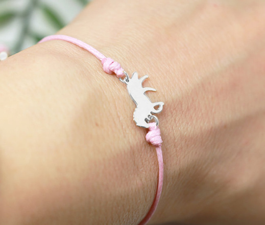 1421 bransoletka Konik z grawerem srebrna 925 na sznureczku