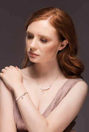 1383/20 bransoletka srebrna 925 biała z krystalicznym serduszkiem