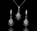 480/191  komplet srebrny w owalną cyrkonią