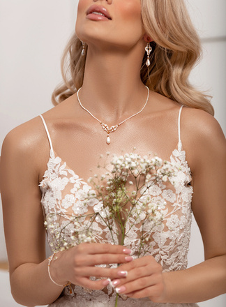 1507 naszyjnik srebrny pozłacany z perełkami na ślub