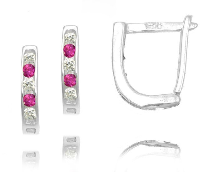 480/411 Kolczyki srebrne zapięcia angielskie delikatne z cyrkonią fuksja