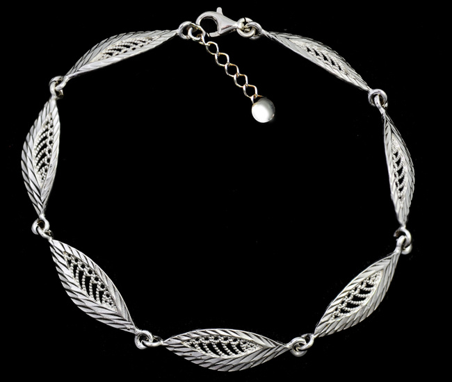 480/421 bransoletka srebrna 925  elegancka listek