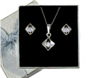 480/167  komplet srebrny romby z błyszczącymi cyrkoniami