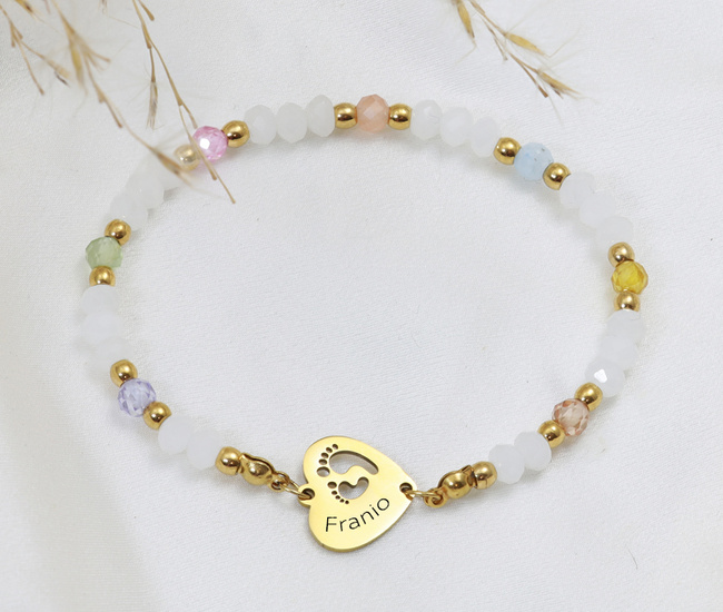 Bransoletka grawerowana i sercem ze stópkami kamienie naturalne 1889