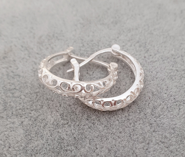 480/451 kolczyki srebrne ażurowe koła 20 mm