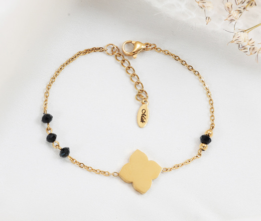 Bransoletka z czarna koniczynką 1774