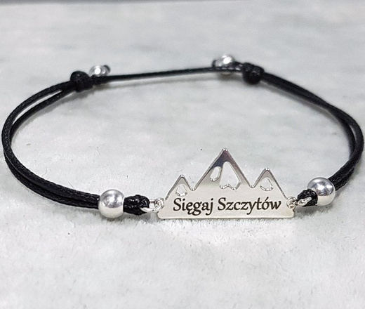 1018 BRANSOLETKA z grawerem na sznureczku, górskie szczyty, góry