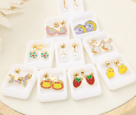 kolczyki dla dziewczynki niebieskie kwiatuszki z emalią 1777/4