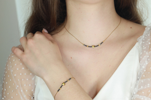 Złota bransoletka z hematytu 1772/4