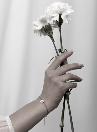 1495 bransoletka srebrna 925 z perełką i kwiatuszkiem