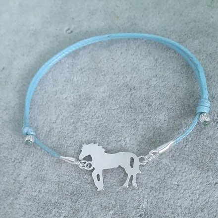 1204 bransoletka z grawerem srebrna 925 na sznureczku, konik koń