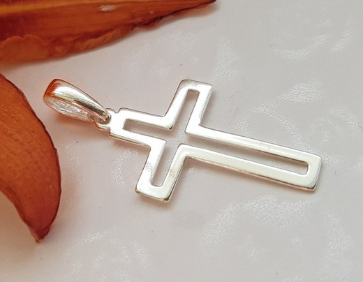 480/97 wisorek srebrny 925 krzyż
