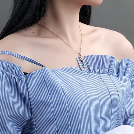 Nk 599/725 NASZYJNIK ze stali kluczyk różowe złoto