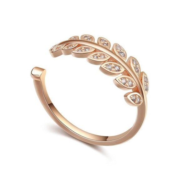 p599/440 PIERŚCIONEK złocona obrączka liść cyrkonie roz. 17