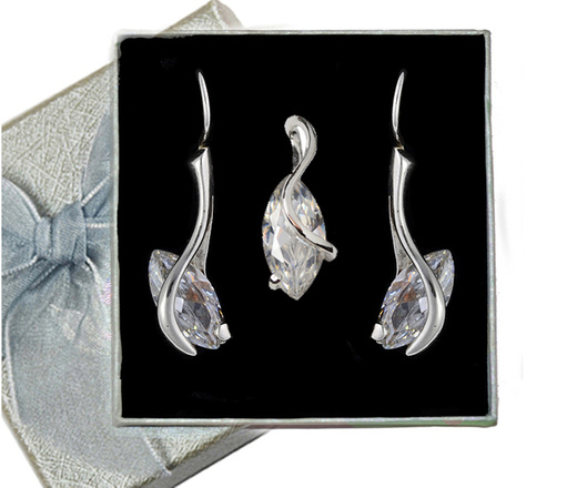 480/218  komplet srebrny z błyszczącymi cyrkoniami