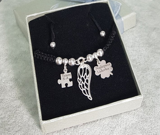 1061 BRANSOLETKA Z GRAWEREM srebrna sznurek ażurowe skrzydełko, gwiazdka, anioł