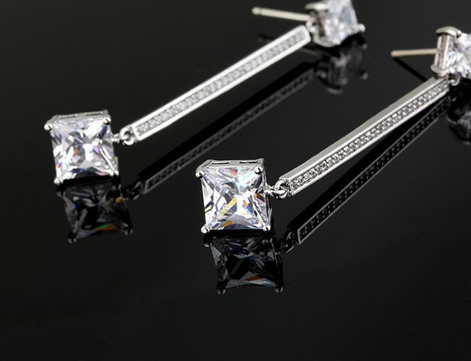 Kol 599/617 KOLCZYKI srebrne wysadzane cyrkoniami