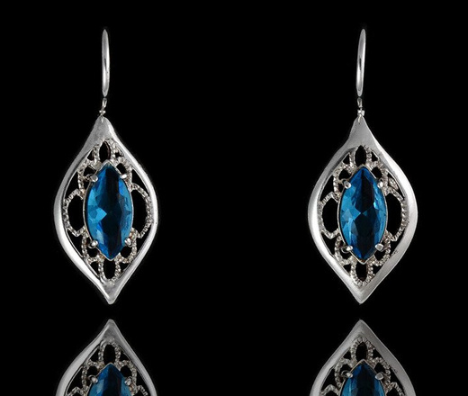 480/175 kolczyki srebrne z błękitną cyrkonią