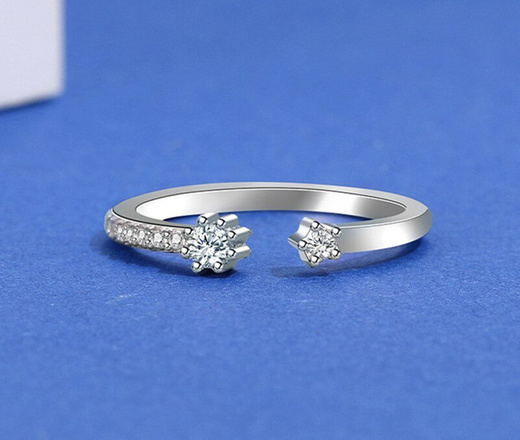 P1064/40 Pierścionek ze srebra 925 cyrkonie