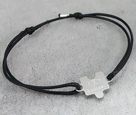 1022 BRANSOLETKI Z GRAWEREM puzzel na sznurku regulowany