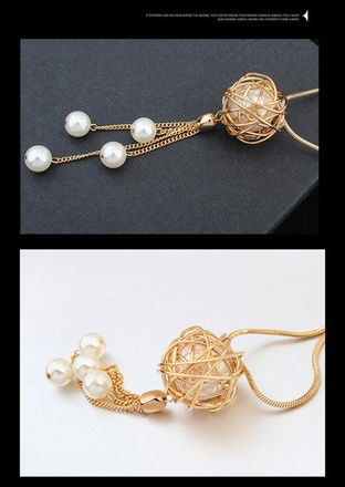 Nk 599/631 NASZYJNIK złoty, złoty łańcuszek i perła ozdabiana złotym drucikiem oraz frędzelkami z łańcuszków i perłami