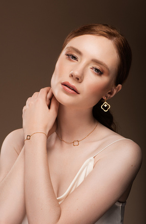 1383/18 kolczyki srebro 925 pozłacane kwiatek