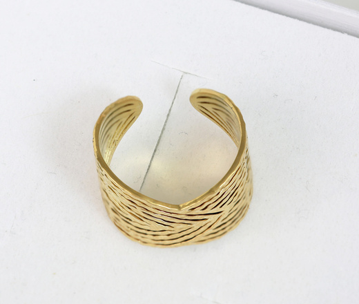 1726/10 szeroki pierścionek ażurowy złocony