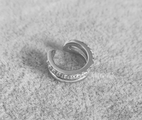 114/42 Kolczyk nausznica srebrna 925 cyrkonie