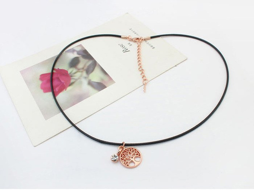 NK599/810 NASZYJNIK choker złocony drzewko