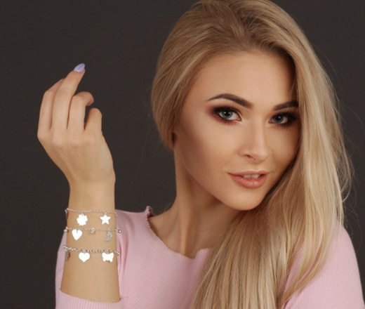 BR982M BRANSOLETKA z GRAWERUNKIEM solidna pięć zawieszek infinity