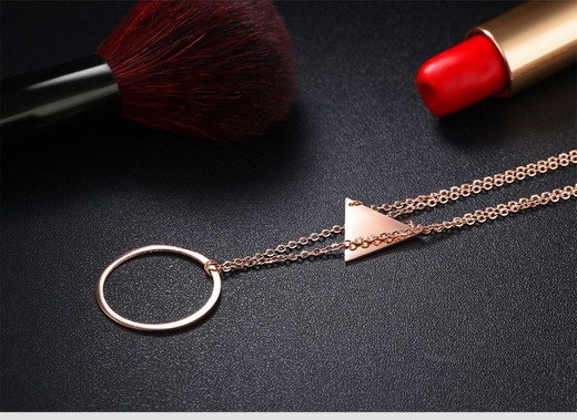 Nk 599/730 NASZYJNIK ze stali podwójny kółeczko trójkąt różowe złoto