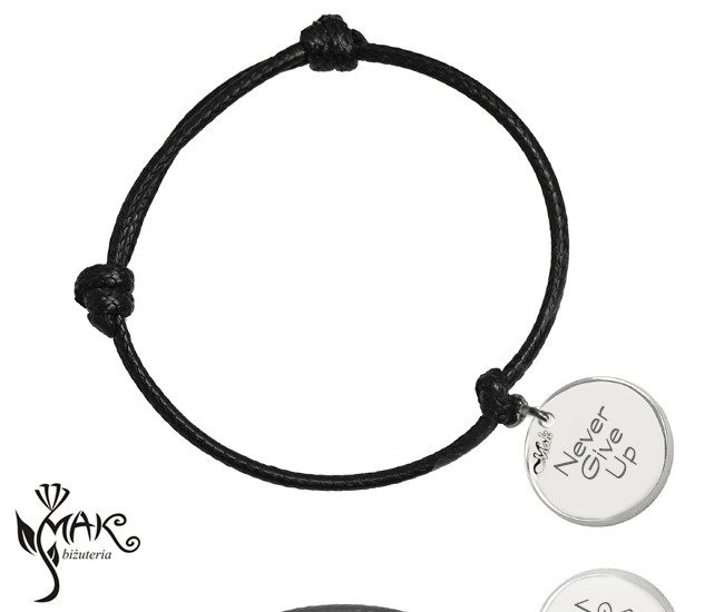 BR822 /6  BRANSOLETKA z grawerem na sznureczku kółko